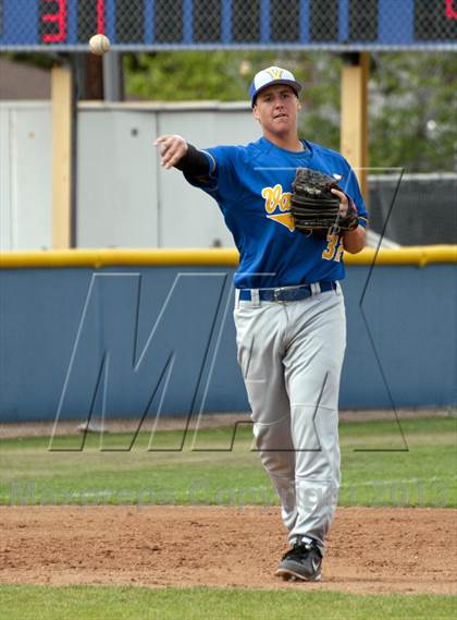 Thumbnail 1 in Camas vs. Valencia photogallery.