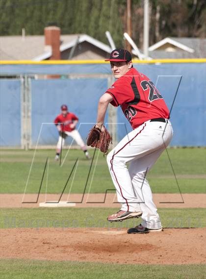 Thumbnail 2 in Camas vs. Valencia photogallery.