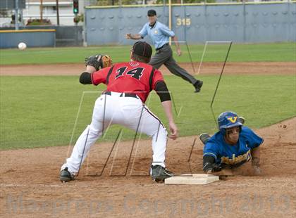 Thumbnail 2 in Camas vs. Valencia photogallery.