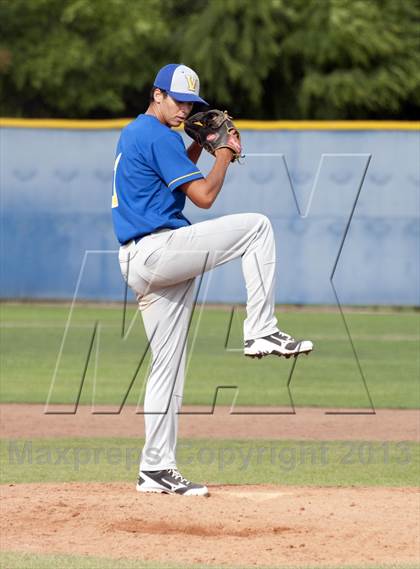 Thumbnail 1 in Camas vs. Valencia photogallery.