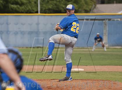 Thumbnail 3 in Camas vs. Valencia photogallery.
