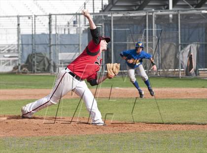 Thumbnail 3 in Camas vs. Valencia photogallery.