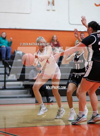 Thumbnail 1 in Hall-Dale @ Gardiner (Preseason) photogallery.