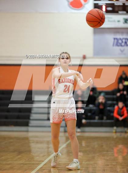 Thumbnail 2 in Hall-Dale @ Gardiner (Preseason) photogallery.