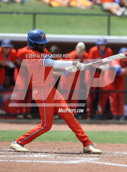 Thumbnail 3 in Randleman vs. North Lincoln (NCHSAA 2A Final - Game 1) photogallery.