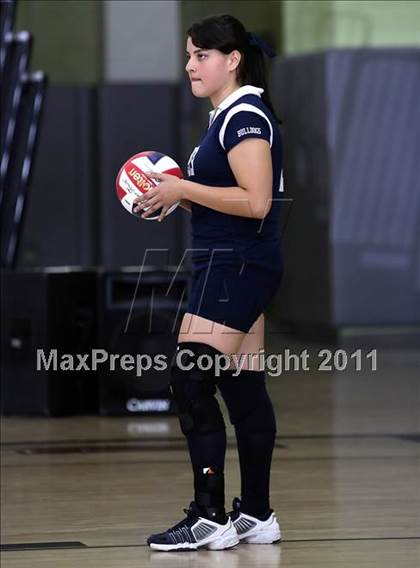 Thumbnail 3 in Sherman Oaks CES vs. Elizabeth Learning Center (CIF LACS Small School Final) photogallery.
