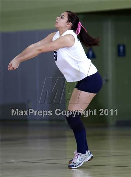 Thumbnail 1 in Sherman Oaks CES vs. Elizabeth Learning Center (CIF LACS Small School Final) photogallery.