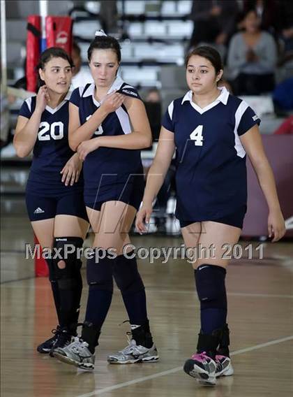 Thumbnail 1 in Sherman Oaks CES vs. Elizabeth Learning Center (CIF LACS Small School Final) photogallery.