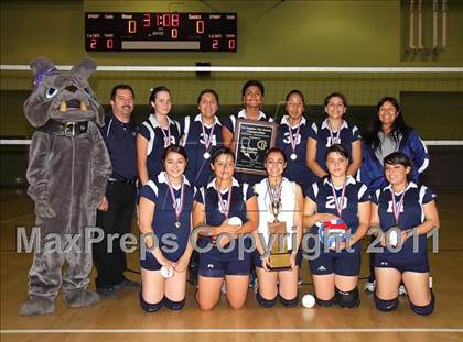 Thumbnail 3 in Sherman Oaks CES vs. Elizabeth Learning Center (CIF LACS Small School Final) photogallery.