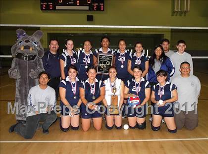 Thumbnail 1 in Sherman Oaks CES vs. Elizabeth Learning Center (CIF LACS Small School Final) photogallery.