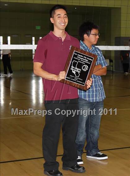 Thumbnail 1 in Sherman Oaks CES vs. Elizabeth Learning Center (CIF LACS Small School Final) photogallery.