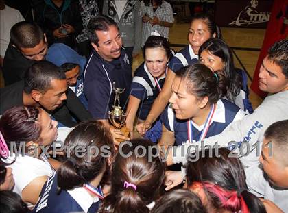 Thumbnail 2 in Sherman Oaks CES vs. Elizabeth Learning Center (CIF LACS Small School Final) photogallery.