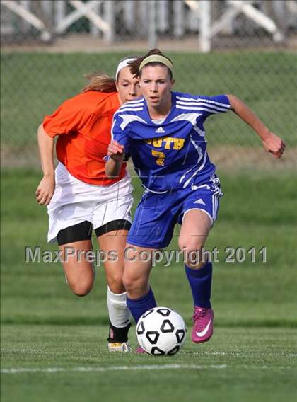 Thumbnail 3 in South @ Olathe East photogallery.