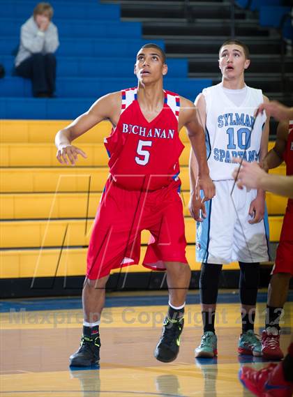 Thumbnail 2 in Buchanan vs Sylmar (National Prep Classic) photogallery.