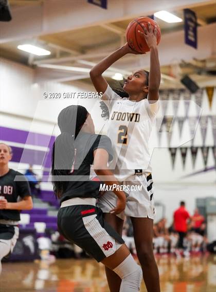 Thumbnail 2 in Mater Dei vs. Bishop O'Dowd (West Coast Jamboree) photogallery.