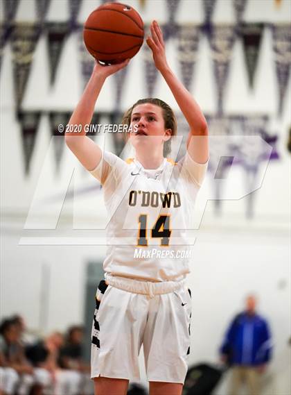 Thumbnail 3 in Mater Dei vs. Bishop O'Dowd (West Coast Jamboree) photogallery.