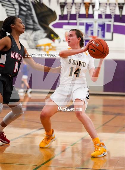 Thumbnail 1 in Mater Dei vs. Bishop O'Dowd (West Coast Jamboree) photogallery.