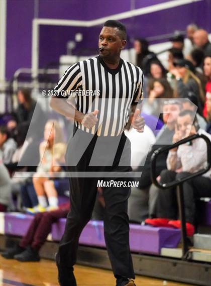 Thumbnail 3 in Mater Dei vs. Bishop O'Dowd (West Coast Jamboree) photogallery.
