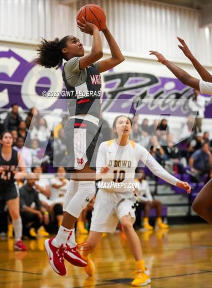 Thumbnail 2 in Mater Dei vs. Bishop O'Dowd (West Coast Jamboree) photogallery.