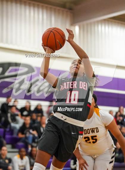 Thumbnail 2 in Mater Dei vs. Bishop O'Dowd (West Coast Jamboree) photogallery.