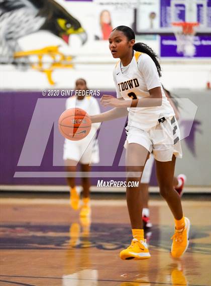Thumbnail 1 in Mater Dei vs. Bishop O'Dowd (West Coast Jamboree) photogallery.
