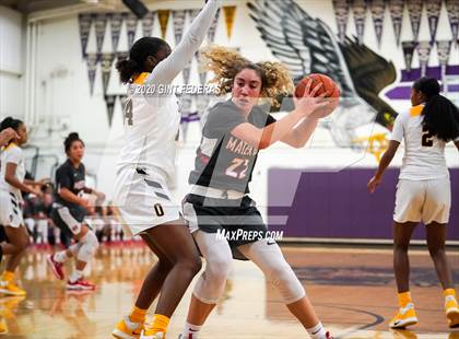 Thumbnail 2 in Mater Dei vs. Bishop O'Dowd (West Coast Jamboree) photogallery.