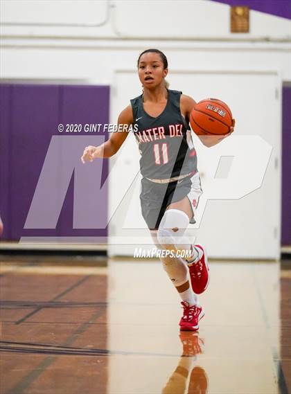 Thumbnail 1 in Mater Dei vs. Bishop O'Dowd (West Coast Jamboree) photogallery.