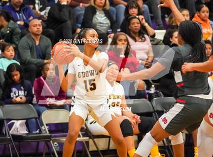 Thumbnail 1 in Mater Dei vs. Bishop O'Dowd (West Coast Jamboree) photogallery.