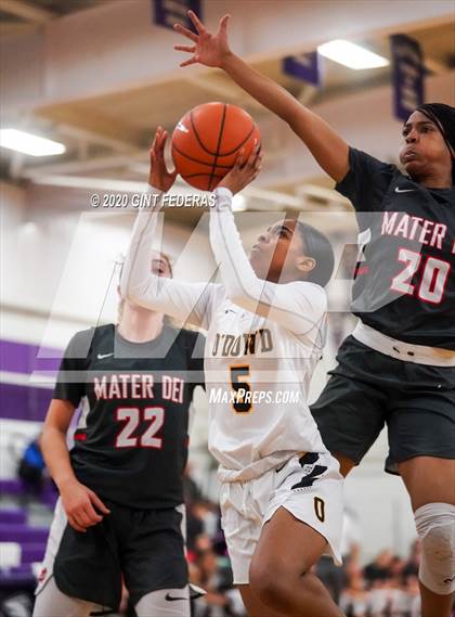 Thumbnail 3 in Mater Dei vs. Bishop O'Dowd (West Coast Jamboree) photogallery.