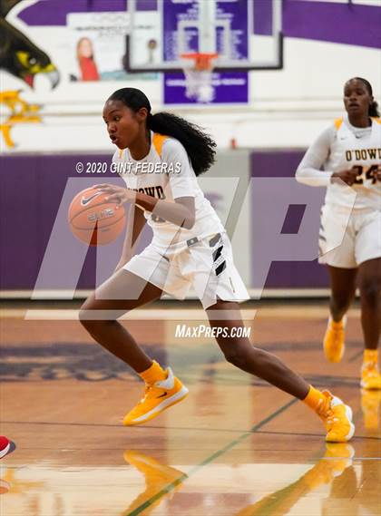 Thumbnail 2 in Mater Dei vs. Bishop O'Dowd (West Coast Jamboree) photogallery.