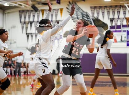 Thumbnail 1 in Mater Dei vs. Bishop O'Dowd (West Coast Jamboree) photogallery.