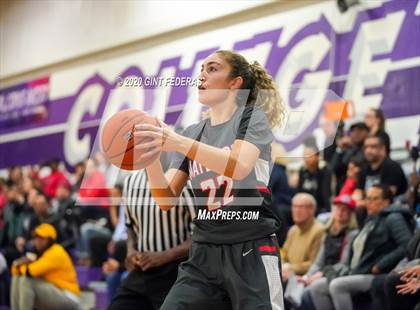 Thumbnail 2 in Mater Dei vs. Bishop O'Dowd (West Coast Jamboree) photogallery.