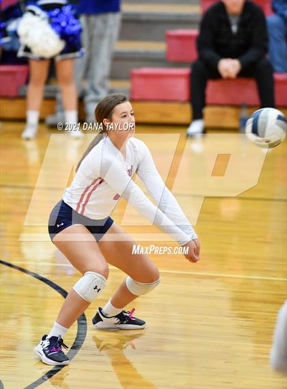Thumbnail 1 in  Jim Ned vs Peaster (UIL 3A Area Playoff) photogallery.