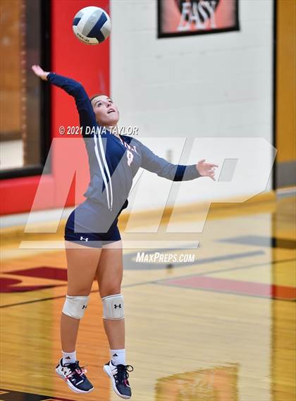 Thumbnail 3 in  Jim Ned vs Peaster (UIL 3A Area Playoff) photogallery.