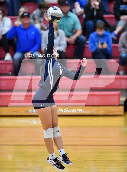 Thumbnail 2 in  Jim Ned vs Peaster (UIL 3A Area Playoff) photogallery.