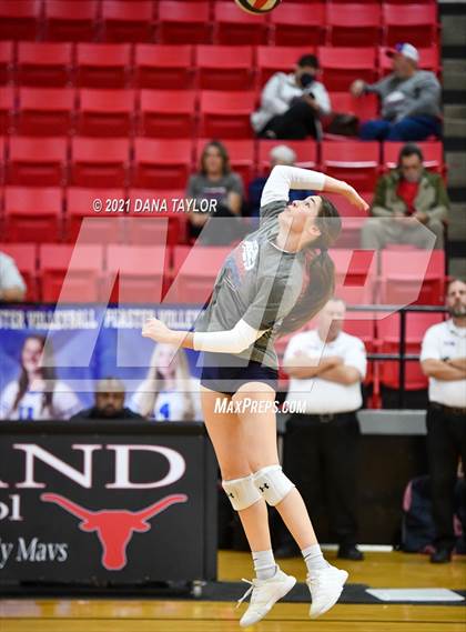 Thumbnail 1 in  Jim Ned vs Peaster (UIL 3A Area Playoff) photogallery.