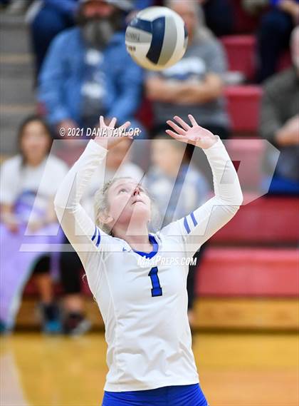 Thumbnail 3 in  Jim Ned vs Peaster (UIL 3A Area Playoff) photogallery.