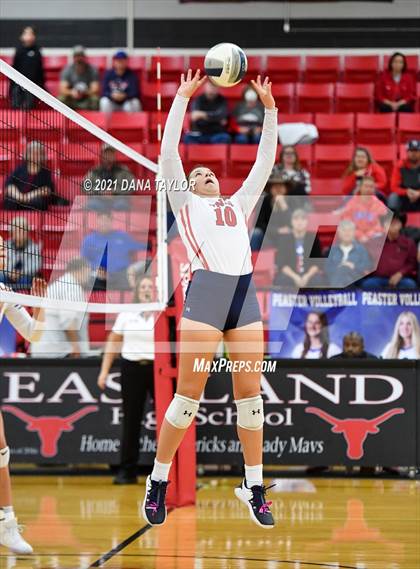 Thumbnail 2 in  Jim Ned vs Peaster (UIL 3A Area Playoff) photogallery.