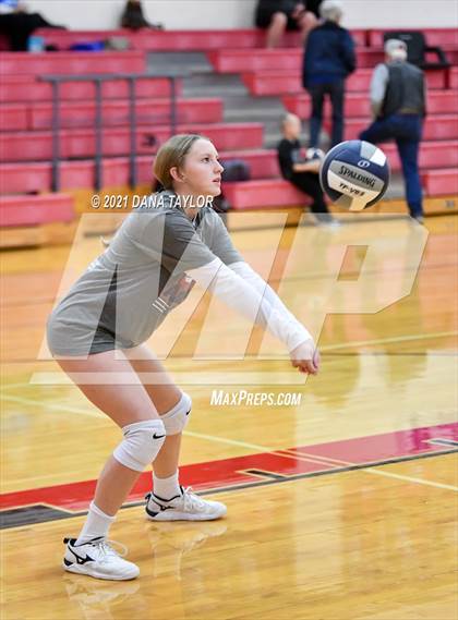 Thumbnail 2 in  Jim Ned vs Peaster (UIL 3A Area Playoff) photogallery.