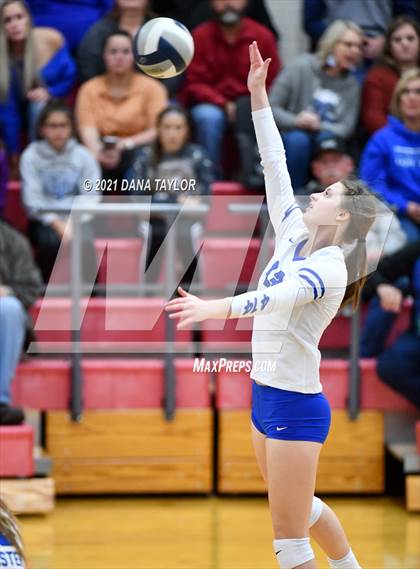 Thumbnail 1 in  Jim Ned vs Peaster (UIL 3A Area Playoff) photogallery.