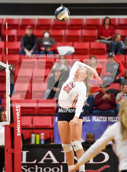 Thumbnail 2 in  Jim Ned vs Peaster (UIL 3A Area Playoff) photogallery.