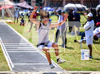 Thumbnail 1 in UIL 6A Track & Field Area 13&14 (Triple Jump) photogallery.