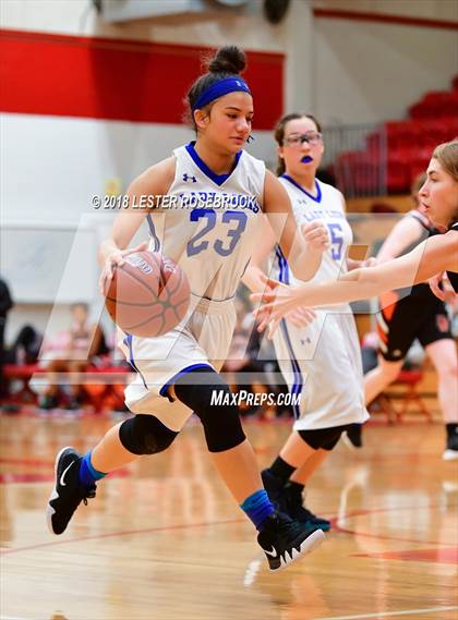 Thumbnail 2 in Smithville vs. Sunnybrook Christian (Fredericksburg Tournament) photogallery.