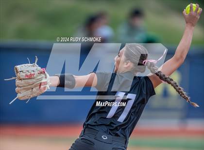 Thumbnail 1 in Sage Creek vs. Oceanside (CIFSDS Division 3 Championship) photogallery.