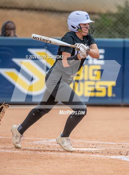 Thumbnail 2 in Sage Creek vs. Oceanside (CIFSDS Division 3 Championship) photogallery.