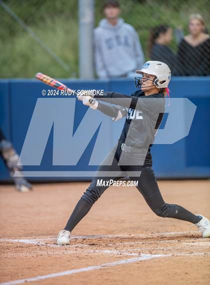 Thumbnail 1 in Sage Creek vs. Oceanside (CIFSDS Division 3 Championship) photogallery.
