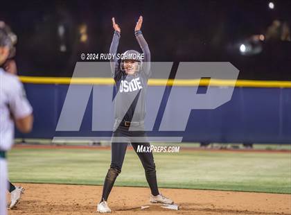Thumbnail 2 in Sage Creek vs. Oceanside (CIFSDS Division 3 Championship) photogallery.