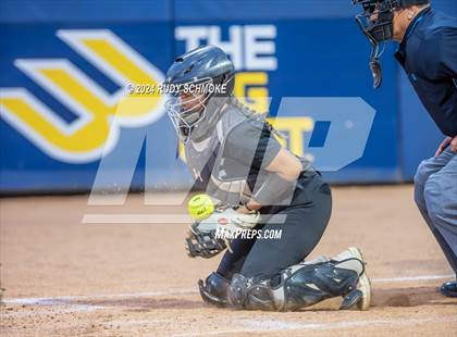Thumbnail 3 in Sage Creek vs. Oceanside (CIFSDS Division 3 Championship) photogallery.