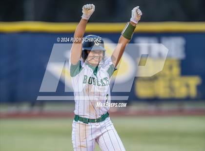 Thumbnail 3 in Sage Creek vs. Oceanside (CIFSDS Division 3 Championship) photogallery.