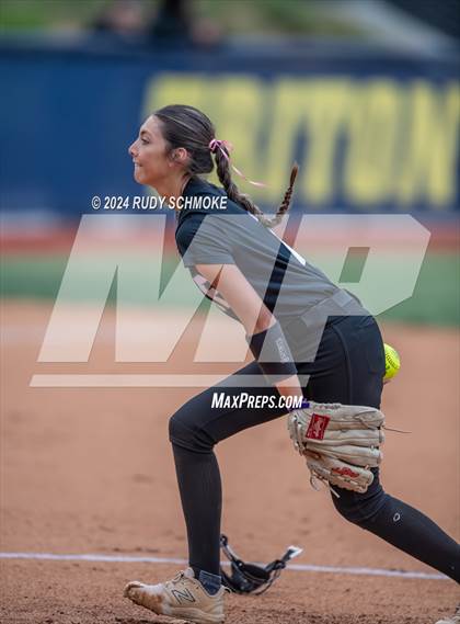 Thumbnail 2 in Sage Creek vs. Oceanside (CIFSDS Division 3 Championship) photogallery.